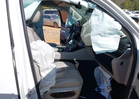 2022 Jeep Wagoneer Series I 4X2 из США, поврежденный, VIN 1C4SJUAT4NS214412